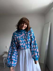 Women Men: AUGUSTINE jumper RRP$179 (12-16)