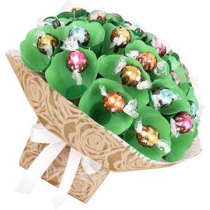 Eco Friendly: Lindt Chocolate Bouquet Small