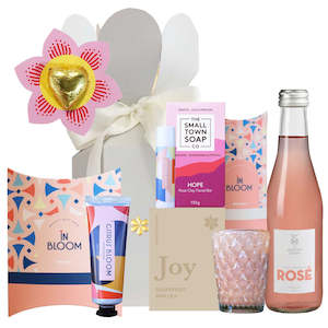 Champagne And Bubbles: Beauty Bloom Box and Bubbles