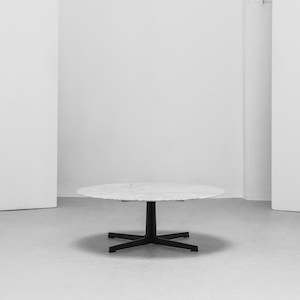 Vary Coffee Table / Round - Carrara Marble