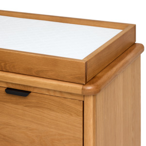 All: George Change Tray