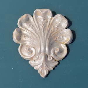 Rosettes: R78 - Large Roman Shell