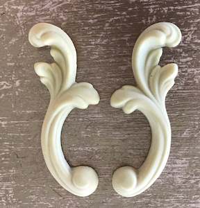 Scrolls: SC2 - Small Shabby Chic Scrolls