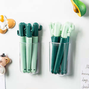 Storage Organization: Food Sealing Clips with Holder