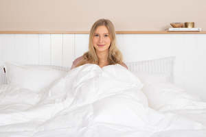 Favourites: 90% Hungarian Goose Down Fall Weight Comforter - New Zealand Made