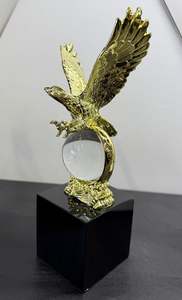 Interior Decor: Golden Eagle