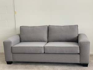 School Sofas: MERLOT SCHOOL SOFA