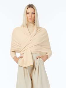Frontpage: Cashmere Possum Sarus Wrap in Butter Soft