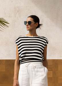 Two By Two 1: Teresa Top