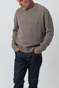 Relaxed Cashmere Edit: Mens Cashmere Relaxed Crew - Walnut