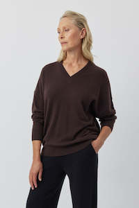 Relaxed Cashmere Edit: Relaxed Cashmere V Sweater - Cacao
