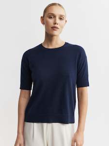 Core Womens: Essential Cashmere Crew Tee - Navy