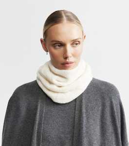 Scarves Snoods: Cashmere Cable Snood  - Cream