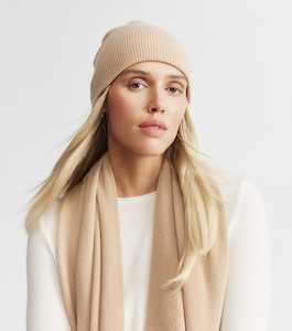 Cashmere Fisherman Rib Beanie - Camel