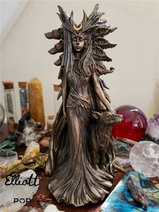 Altar • Elliott Pop Crystals, Tarot + Oracle and Spiritual Delights: Hekate / Hecate Altar Statue designed by Marc Potts