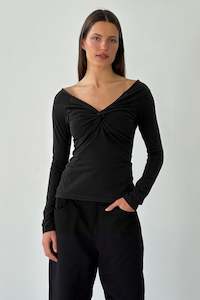 Knot Top in Black