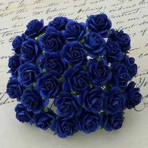 Flowers Open Roses: Open Roses - Royal Blue