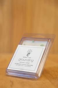Candles: Grounding wax melts