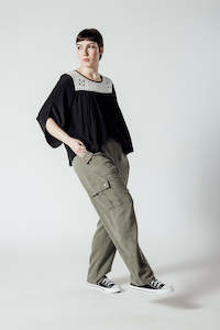 Jump In Lux Leisure: Cargo Trousers