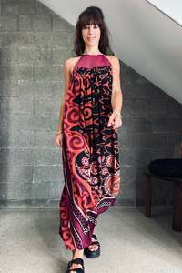 The Sari Edit: Kiss
