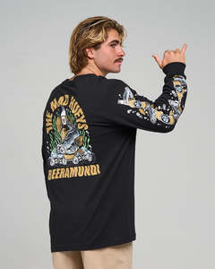 THE MAD HUEYS BEERAMUNDI | LS TEE