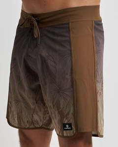 All Bottoms: The Mad Hueys NATIVE HUEYS | 18" BOARDSHORT