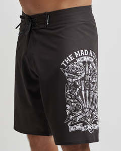 The Mad Hueys SHIELD FK OFF | 20" BOARDSHORT