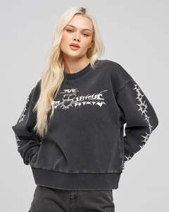 Womens Tops: The Mad Hueys METAL HEART | WOMENS CREW PULLOVER