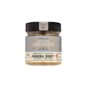 Frontpage: High Strength Raw New Zealand Manuka Honey MGO829+ 8.8oz