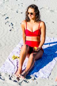 swimwear: G love Top