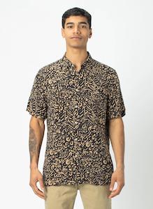 Barney Cools: Barney Cools - Holiday SS Shirt - Leopard
