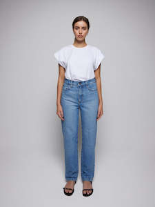 Nobody - Andi Jean Petite - Revelation