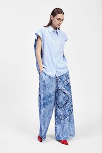 Dixie: Dixie - Ocean Print Pant - Denim Blue