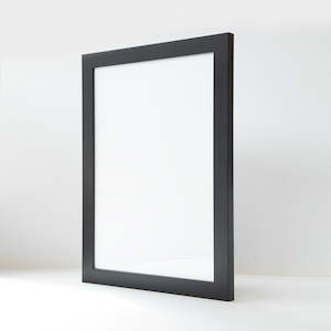 Blank Frames: Classic Frame - Black
