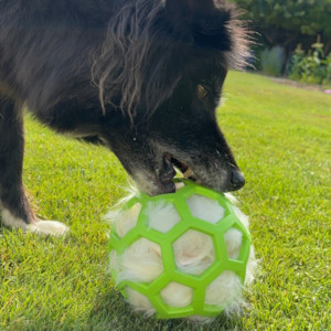 Toys: Natural Fluffy Roller - Sheep skin