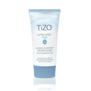 Tizo: Tizo Ultra Zinc Body & Face lightly tinted SPF 40