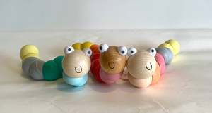 Baby: Wooden Wriggly Worms