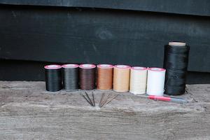 Grooming Brushes: Smart Grooming Flat Wax Plaiting Thread