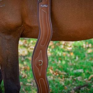 Products: Kentaur ‘Dijon’ Anatomical Girth