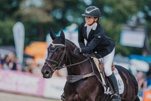 Products: Naming Rights to Team Lissington's Scone Campaign - Equus Auctions
