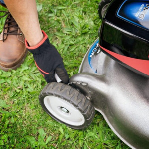 HRG466 Lawn Mower Combo Kit Battery