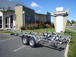 Boat Trailers: DMW Premier 670T Boat Trailer