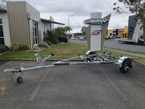 DMW Premier 475 & 475T Boat Trailer