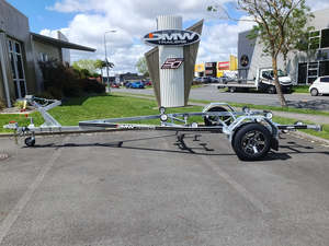 Boat Trailers: DMW Premier 450 Boat Trailer