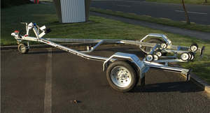 DMW Premier 360 Boat Trailer
