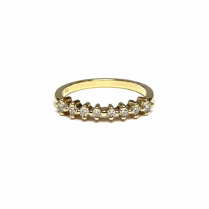 Wedding Rings: Claw Set Pinch Band