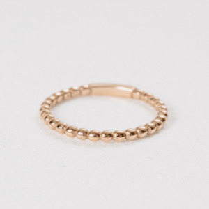 Wedding Rings: Ball stacker