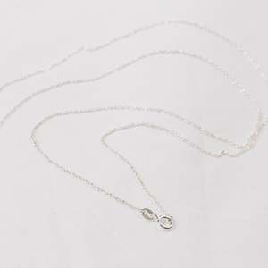 Necklaces: Classic White Gold Cable Chain