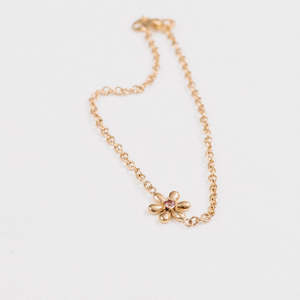 Bracelets: Small Daisy Bracelet