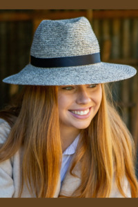 Rigon Auburn Unisex Fedora - Black/Ivory
